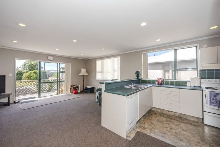 Photo of property in 30 Teviot Street, Oamaru North, Oamaru, 9400