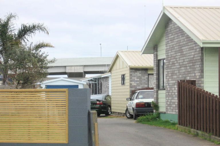 Photo of property in 20b Links Avenue, Mount Maunganui, 3116