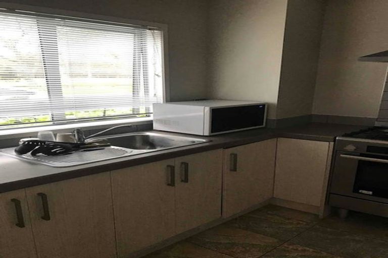 Photo of property in 1/181 Knighton Road, Hillcrest, Hamilton, 3216