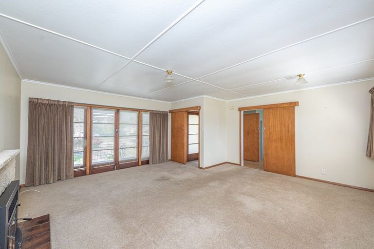 Photo of property in 26 Selwyn Crescent, College Estate, Whanganui, 4500