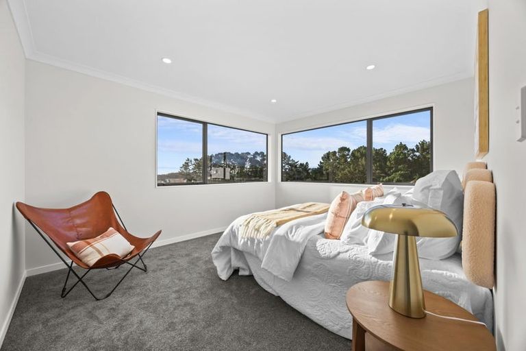 Photo of property in 17 Bremner Ridge Street, Flat Bush, Auckland, 2019