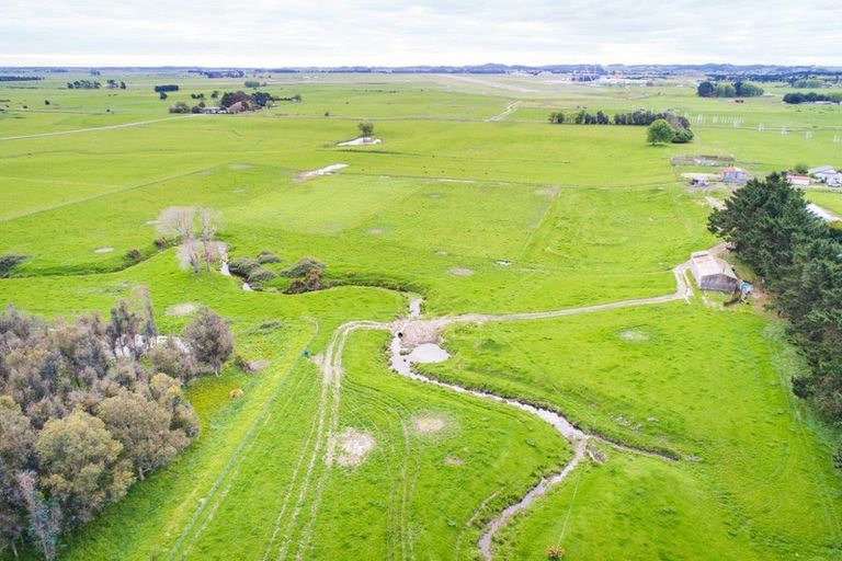 Photo of property in 3125 State Highway 1, Sanson, Palmerston North, 4479