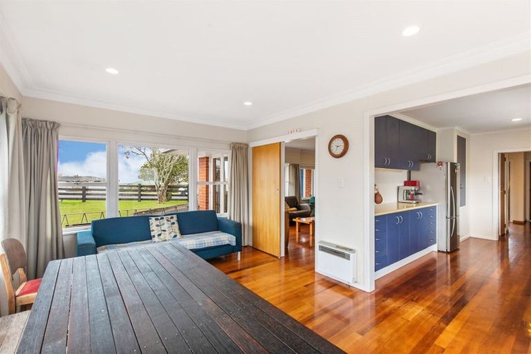 Photo of property in 58 Bleakhouse Road, Howick, Auckland, 2014