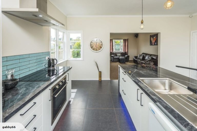 Photo of property in 141 Grey Street, Springvale, Whanganui, 4501