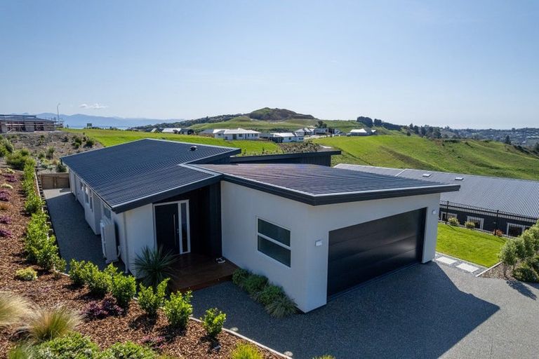 Photo of property in 18 Vista Drive, Bishopdale, Nelson, 7011