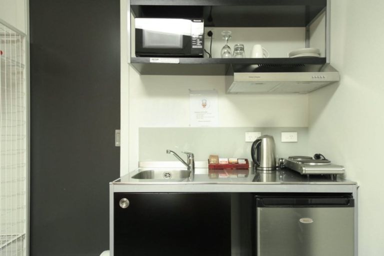 Photo of property in Breeze Plaza, 1002/57 Manners Street, Te Aro, Wellington, 6011