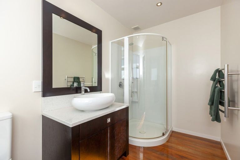 Photo of property in 52 The Parade, Paekakariki, 5034