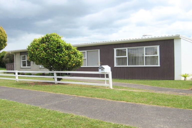 Photo of property in 95 Hillside Road, Papatoetoe, Auckland, 2025