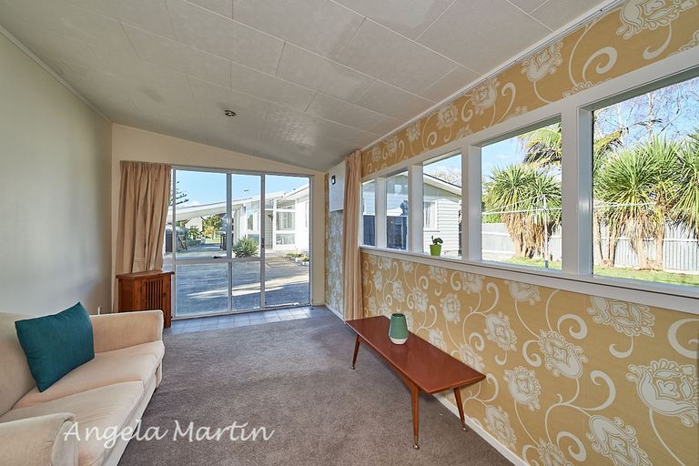 Photo of property in 4 Panako Place, Awapuni, Palmerston North, 4412