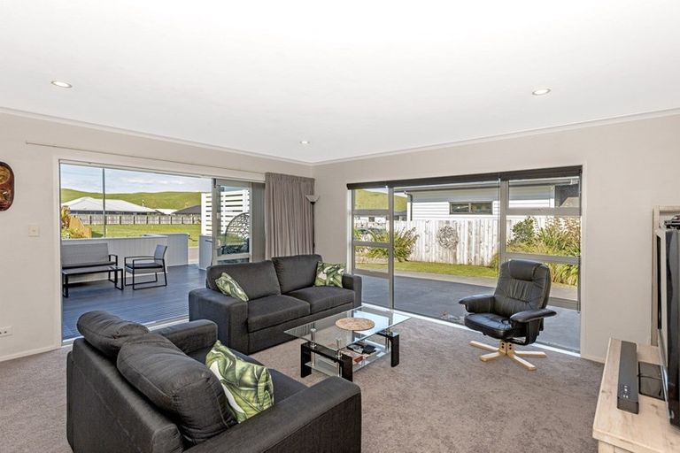 Photo of property in 30 Hamilton Drive, Wainui, Gisborne, 4010