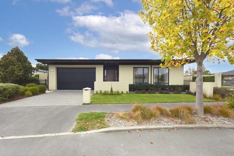 Photo of property in 39 Hamill Road, Halswell, Christchurch, 8025