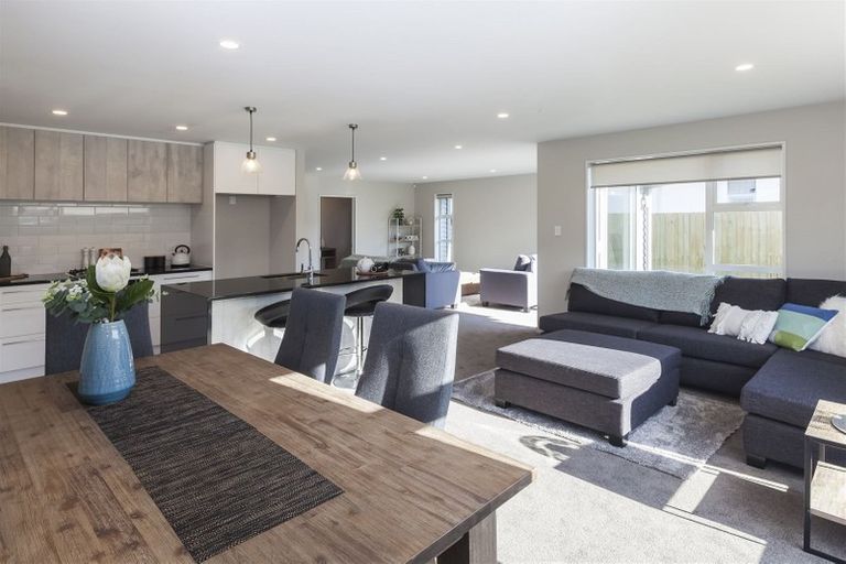 Photo of property in 61 Rannoch Drive, Broomfield, Christchurch, 8042