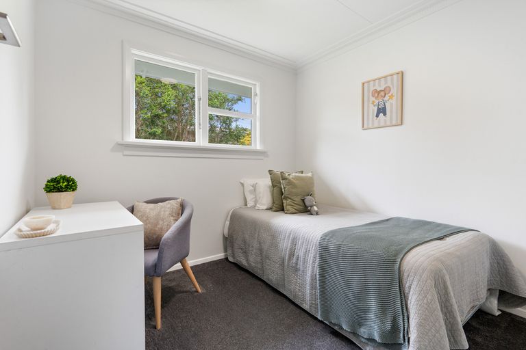 Photo of property in 3 Jason Street, Helensburgh, Dunedin, 9010