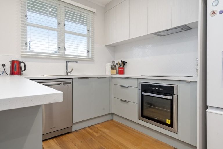 Photo of property in 49 Herbert Road, Queenwood, Hamilton, 3210