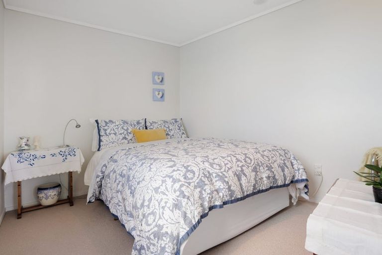 Photo of property in 12/72f Devonport Road, Tauranga, 3110