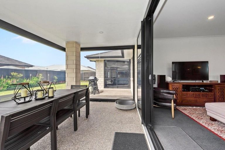 Photo of property in 230 Cumberland Drive, Flagstaff, Hamilton, 3210