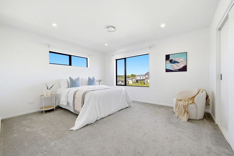 Photo of property in 63 Makete Crescent, Hobsonville, Auckland, 0618