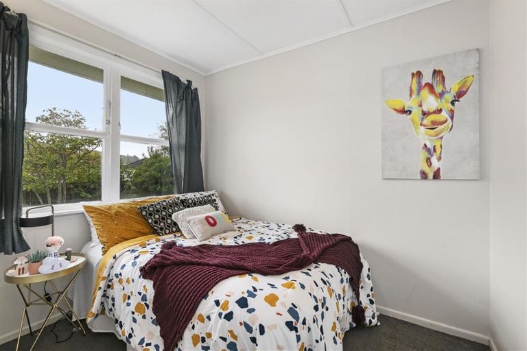 Photo of property in 10d Bull Avenue, Wainuiomata, Lower Hutt, 5014