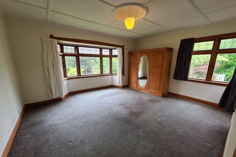Photo of property in 76 Glenmore Street, Northland, Wellington, 6012