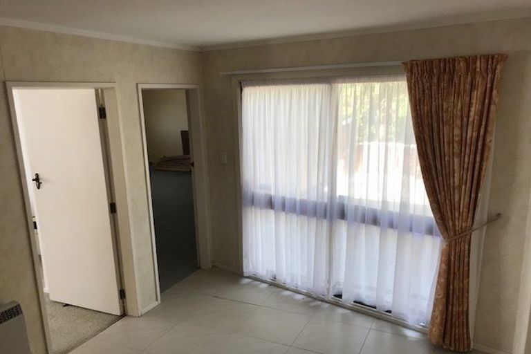 Photo of property in 10 Fantail Grove, Belmont, Lower Hutt, 5010