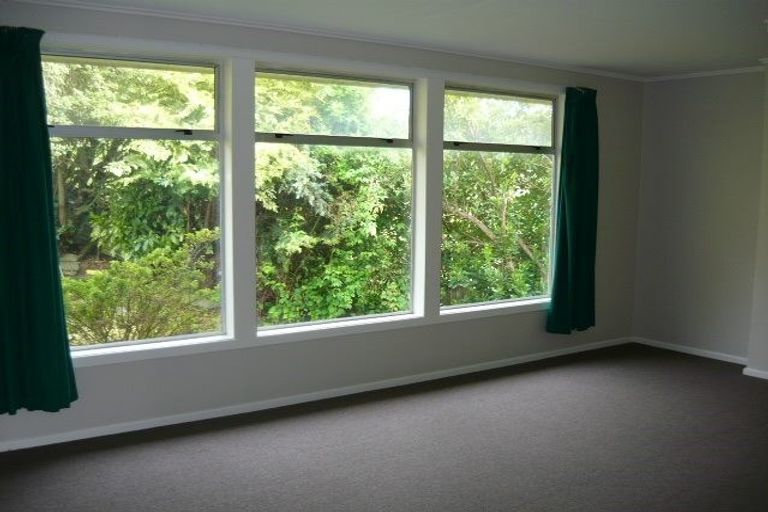 Photo of property in 58 Speargrass Grove, Timberlea, Upper Hutt, 5018