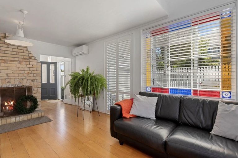 Photo of property in 16/53 Vauxhall Road, Devonport, Auckland, 0624