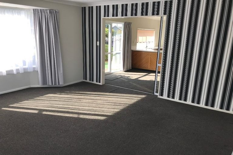 Photo of property in 1/9 Nortons Road, Avonhead, Christchurch, 8042