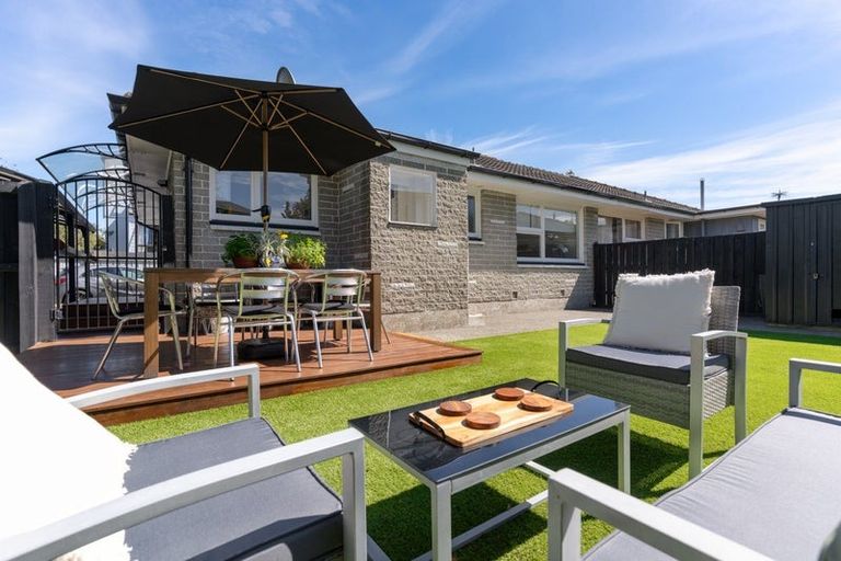 Photo of property in 1/4 Wadeley Road, Ilam, Christchurch, 8041