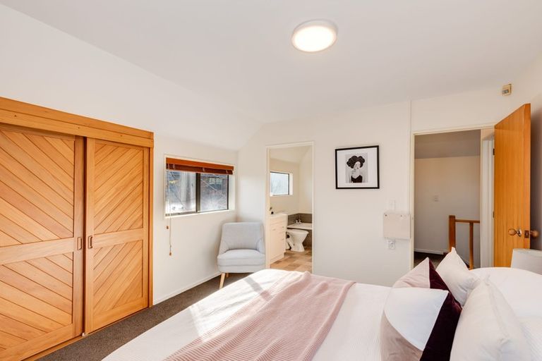 Photo of property in 9/27 Darvel Street, Riccarton, Christchurch, 8011