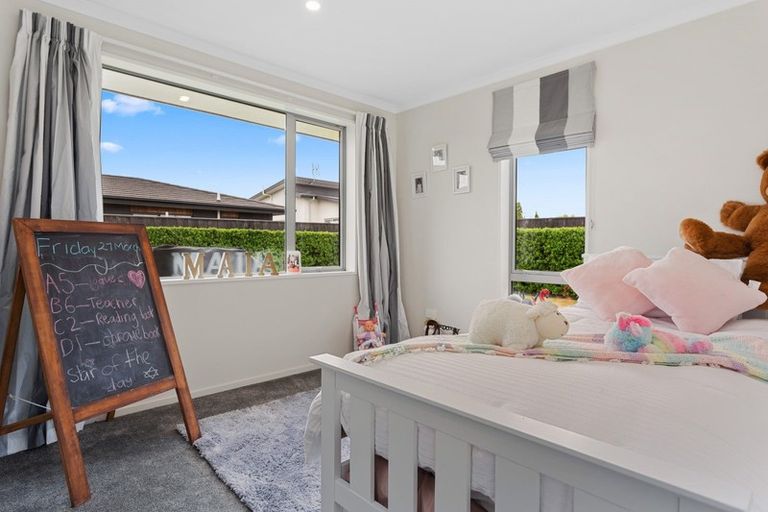 Photo of property in 22 Pahua Street, Pegasus, 7612