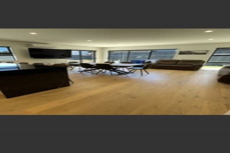 Photo of property in 14b Percy Road, Papamoa Beach, Papamoa, 3118