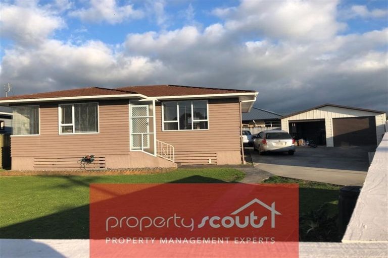 Photo of property in 2 Saxton Road, Upper Vogeltown, New Plymouth, 4310