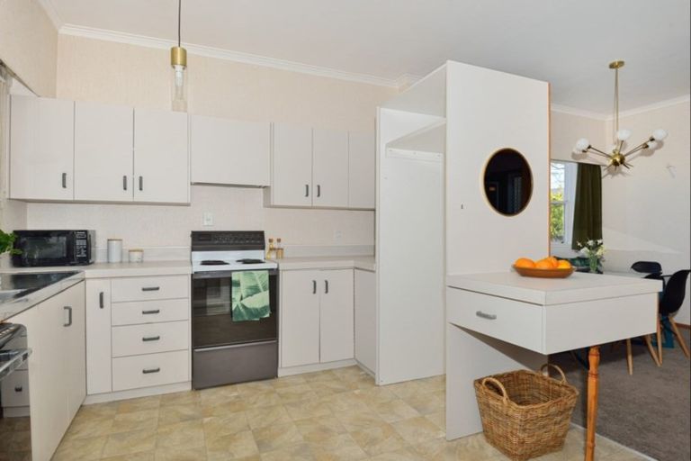 Photo of property in 19 Hinaki Street, Inner Kaiti, Gisborne, 4010