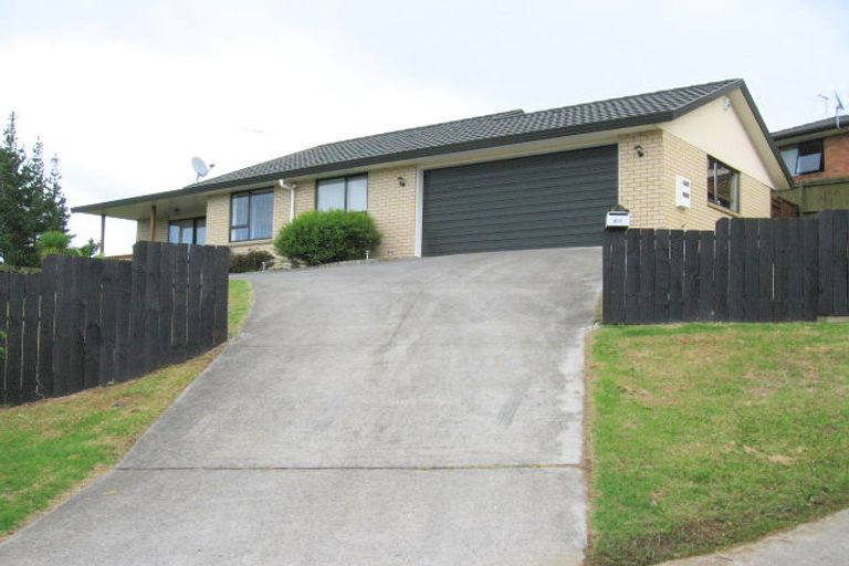Photo of property in 94 Kamara Road, Glen Eden, Auckland, 0602
