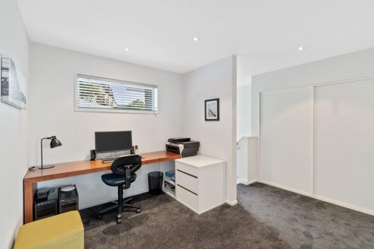 Photo of property in 16 Ravensdale Rise, Westmorland, Christchurch, 8025