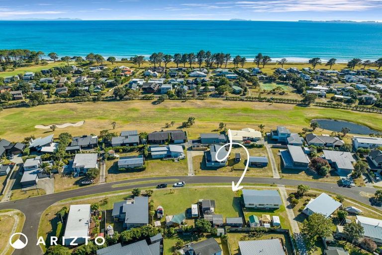 Photo of property in 142 The Fairway, Matarangi, Whitianga, 3592