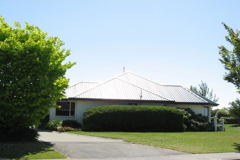 Photo of property in 2 Fairweather Crescent, Kaiapoi, 7630