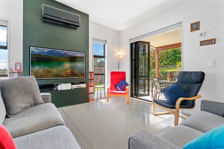 Photo of property in 9 Utopia Park Heights, Welcome Bay, Tauranga, 3112