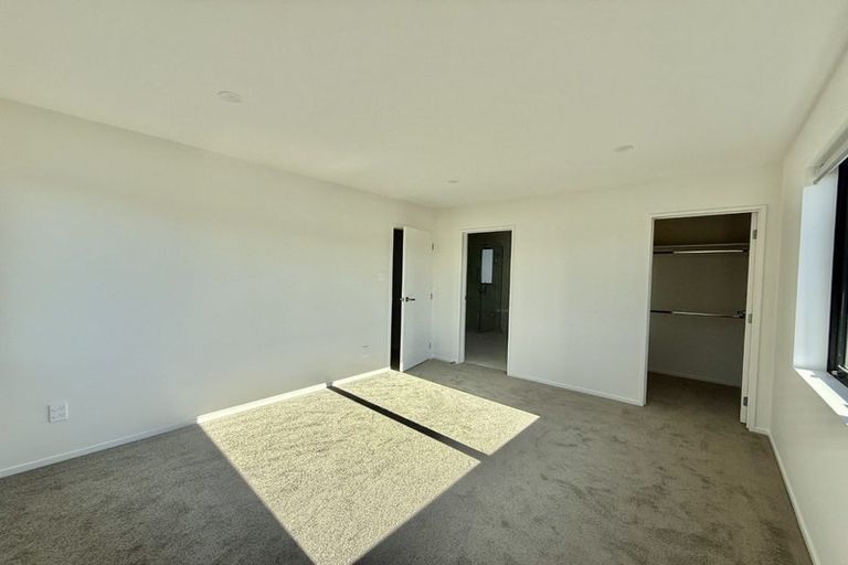 Photo of property in 86c Harrington Road, Henderson, Auckland, 0610