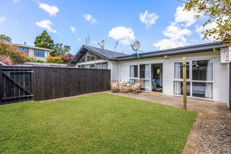 Photo of property in 14a Woodleigh Street, Frankleigh Park, New Plymouth, 4310