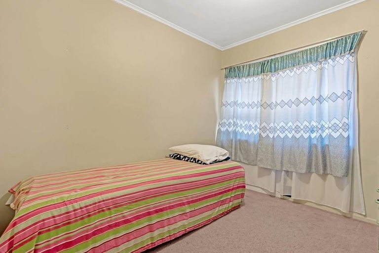 Photo of property in 16 Garus Avenue, Mangere East, Auckland, 2024