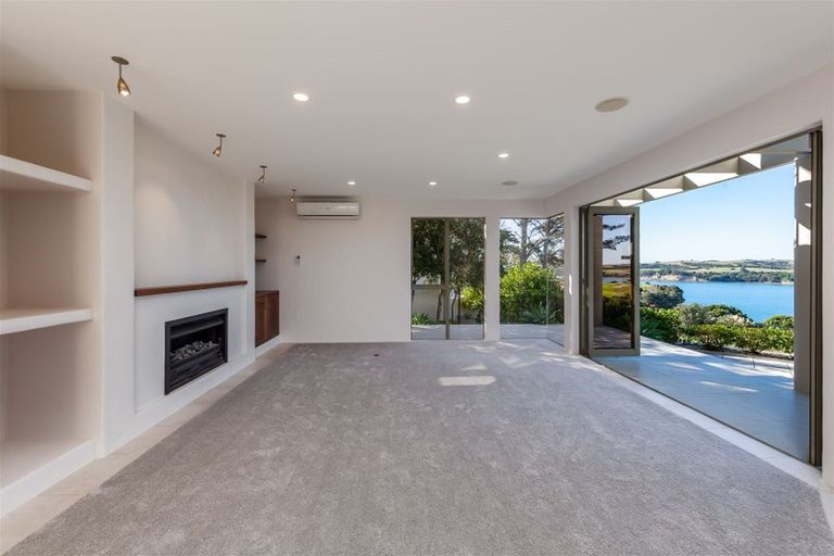 Photo of property in 364 Pinecrest Drive, Gulf Harbour, Whangaparaoa, 0930