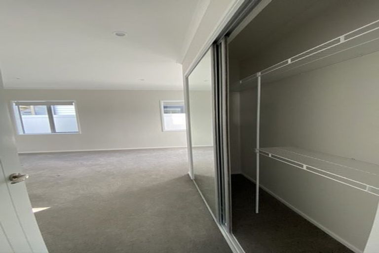 Photo of property in 19 Rue D' Amarres, Gulf Harbour, Whangaparaoa, 0930