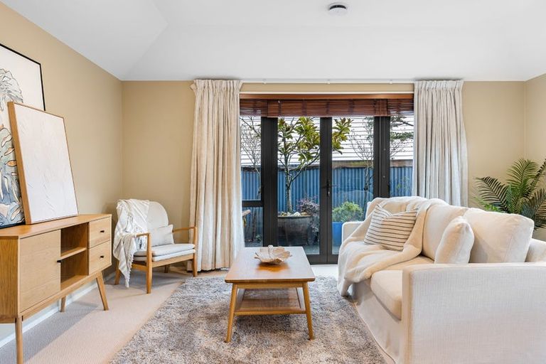 Photo of property in 15 Mary Street, Papanui, Christchurch, 8053