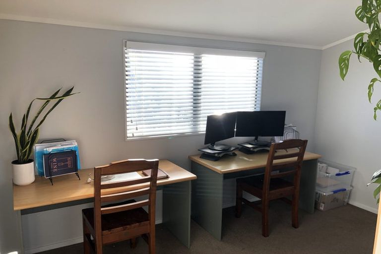 Photo of property in 18 Pelorus Street, Welcome Bay, Tauranga, 3112