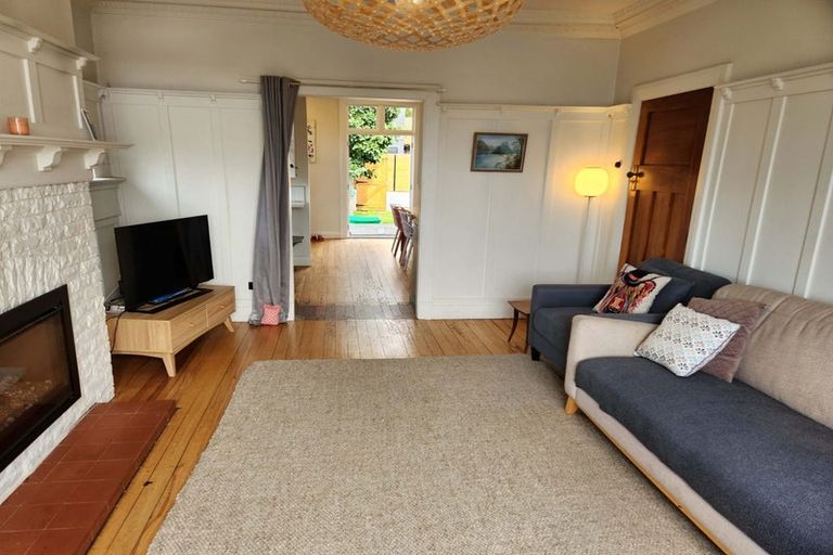 Photo of property in 5 Norfolk Street, Saint Clair, Dunedin, 9012