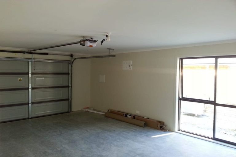 Photo of property in 12 Grenville Street, Waiwhetu, Lower Hutt, 5010