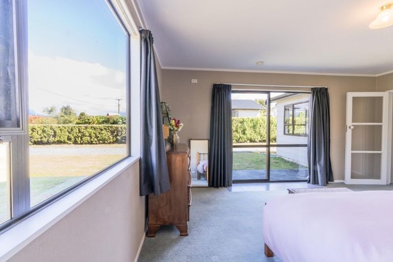 Photo of property in 39 Home Street, Manapouri, 9679