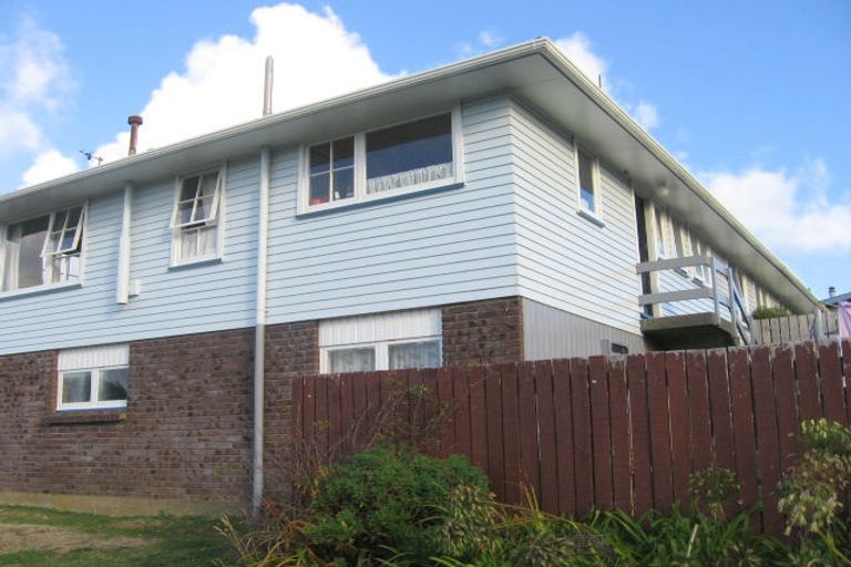 Photo of property in 1 Colorado Grove, Brooklyn, Wellington, 6021