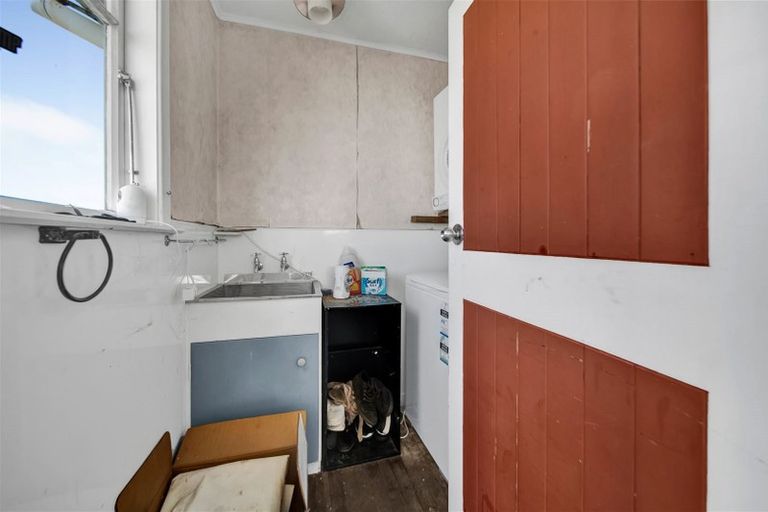 Photo of property in 7 Pacey Avenue, Hawera, 4610